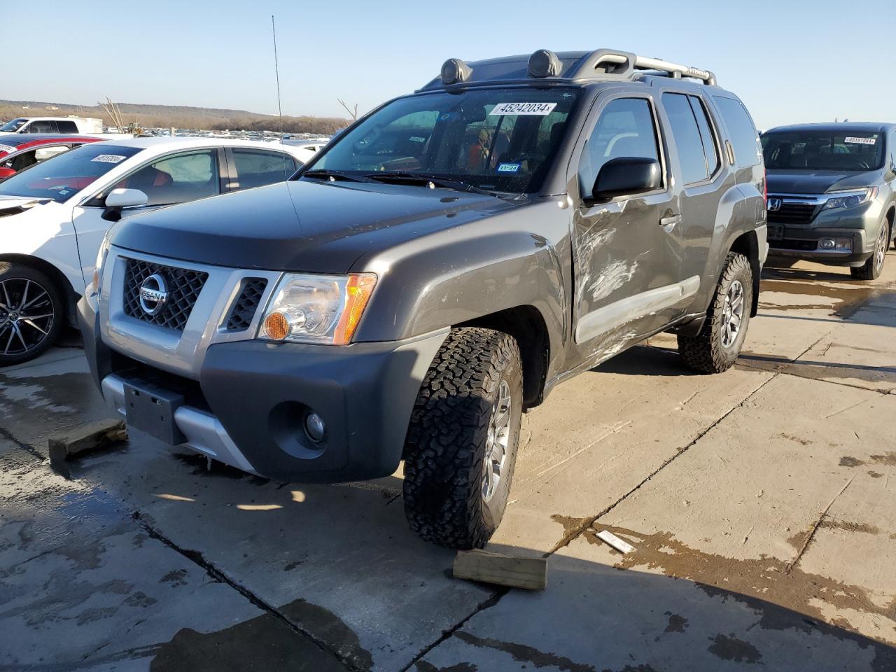 2015 NISSAN XTERRA X