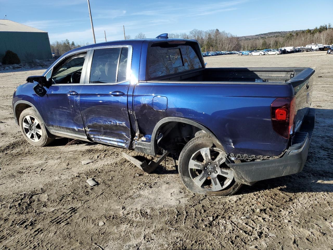 2019 HONDA RIDGELINE - Фото 2