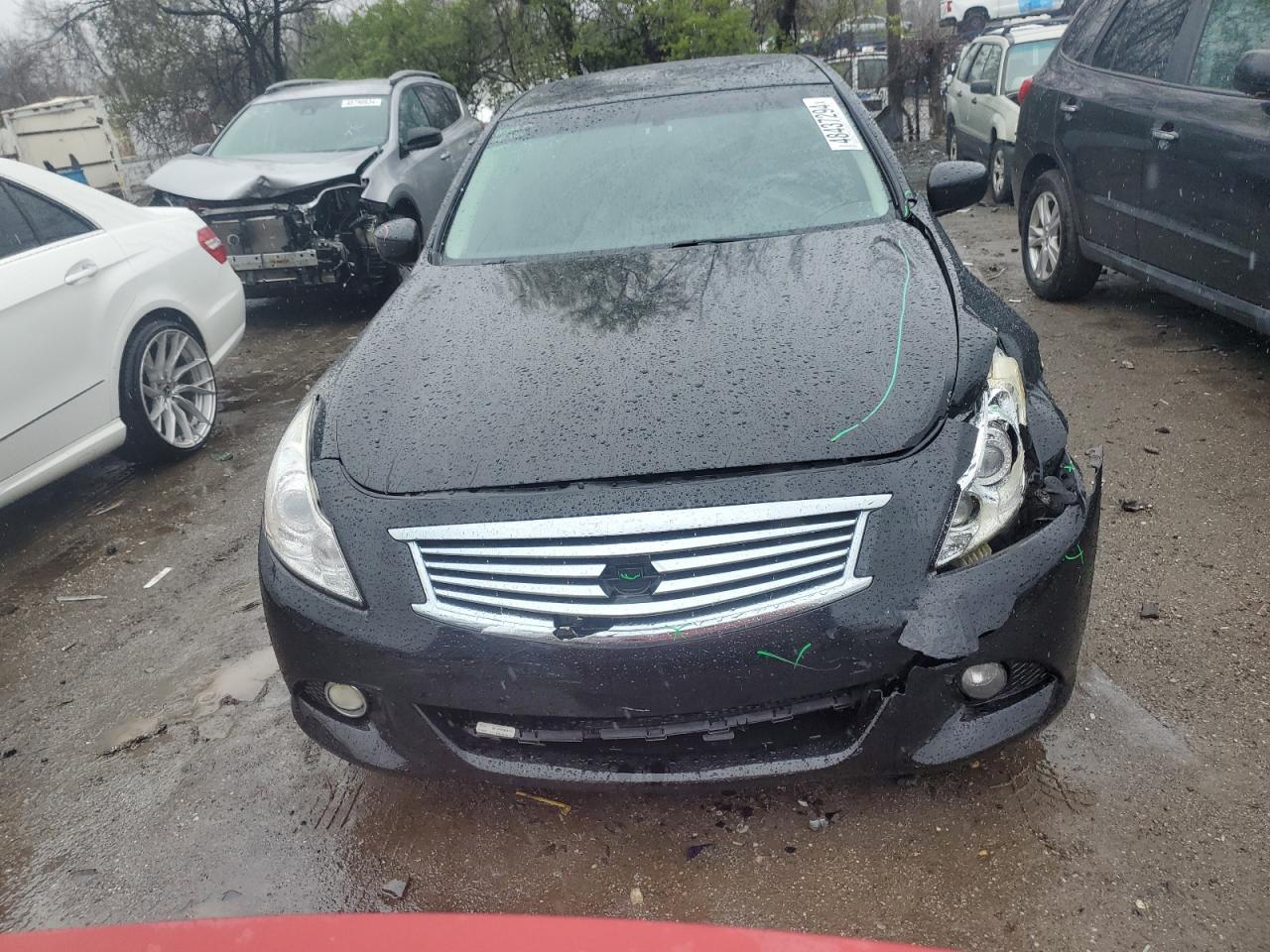 2012 INFINITI G37 - Image 5