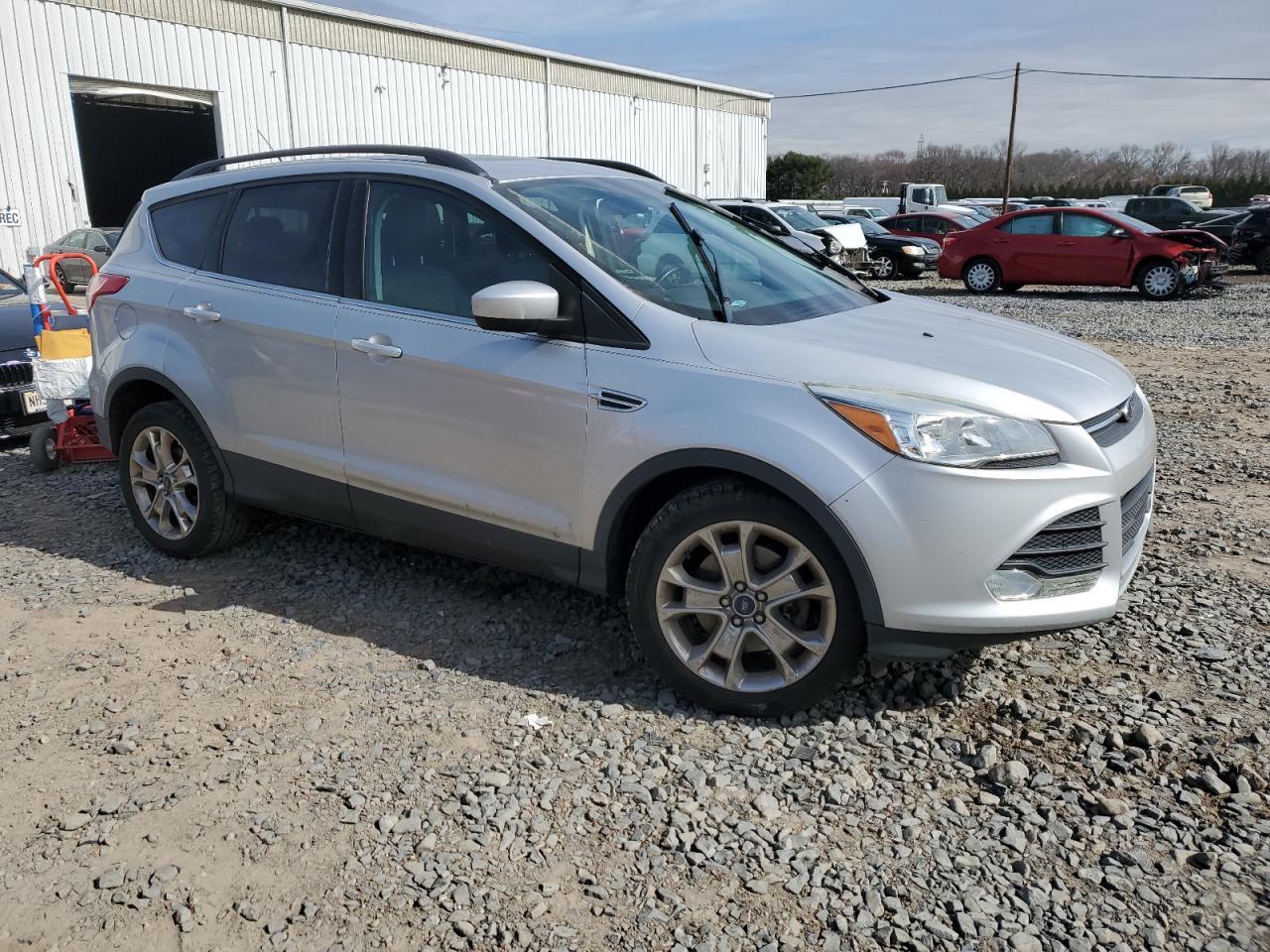 2015 FORD ESCAPE SE - Image 4