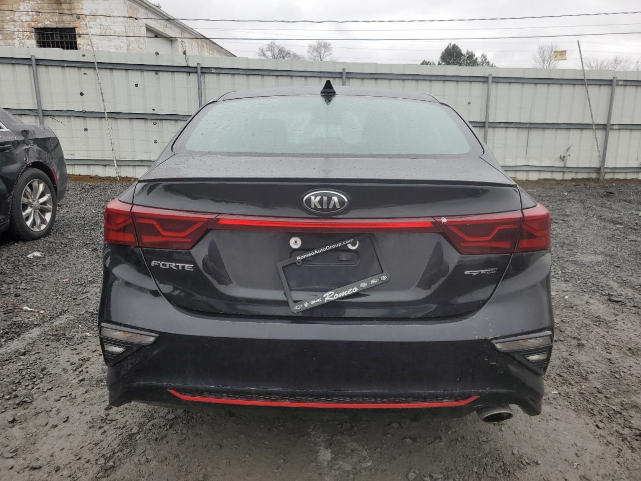 2021 KIA FORTE GT L - Image 6