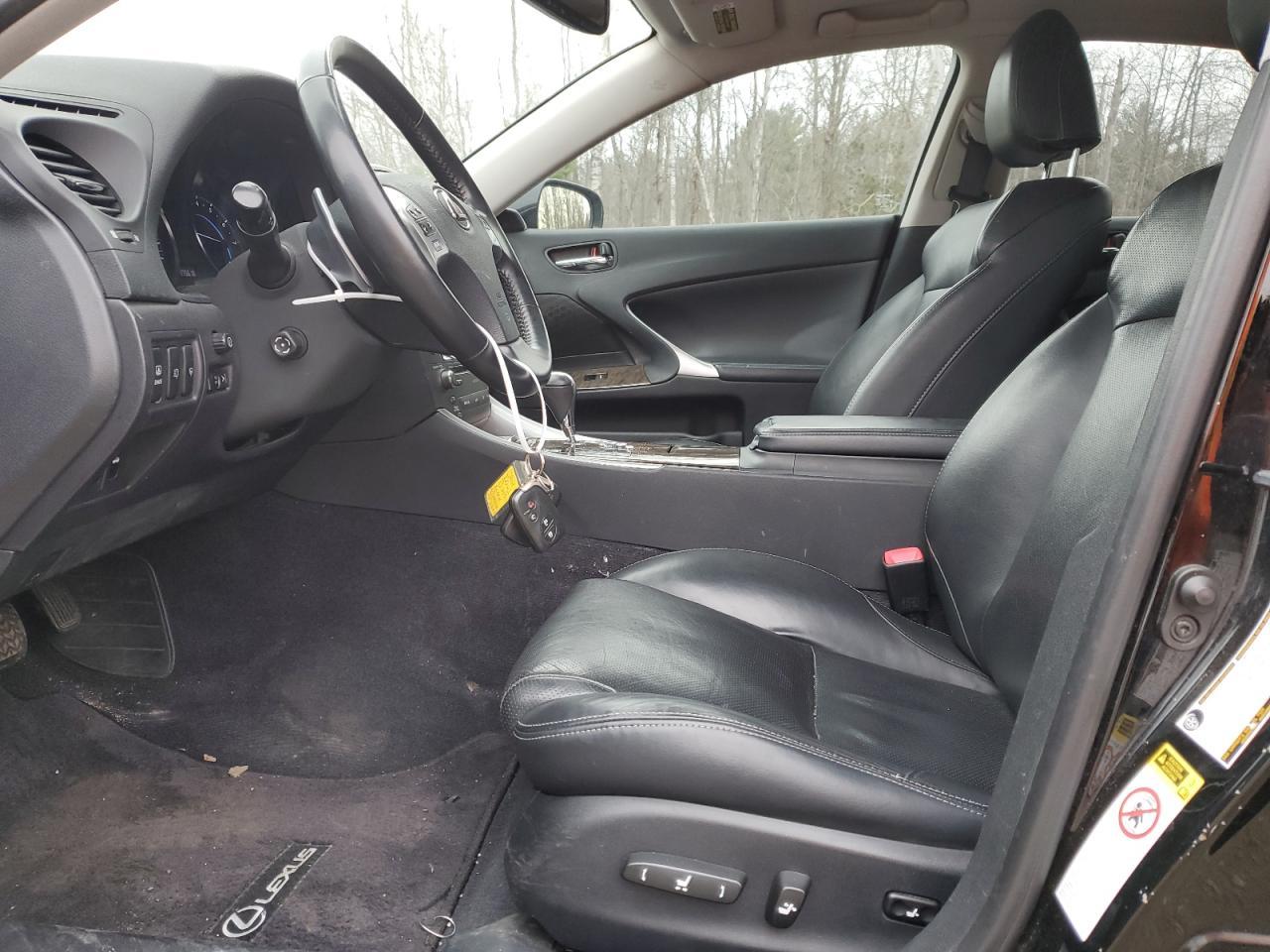 2011 LEXUS IS 250 - Фото 7