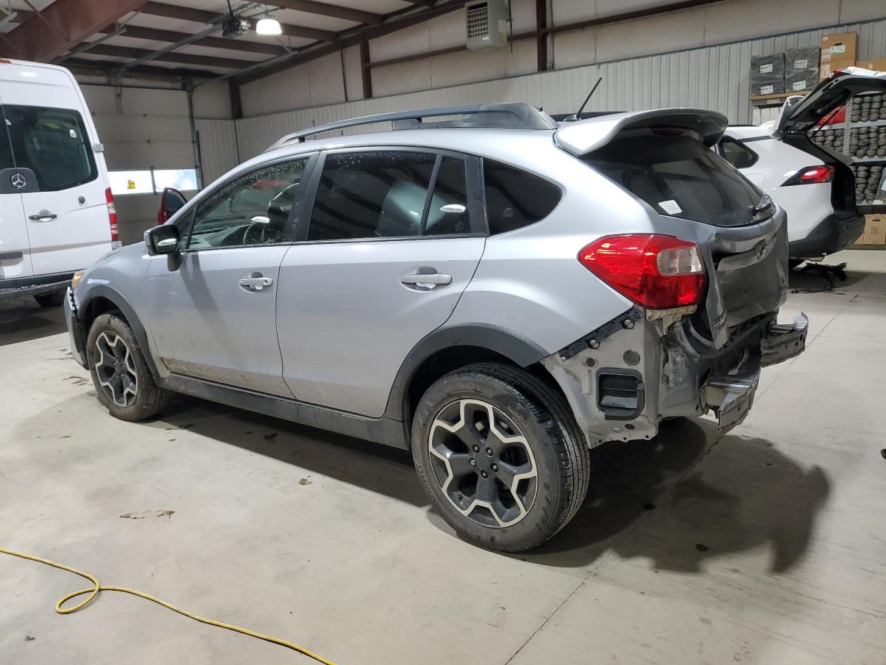 2015 SUBARU XV CROSSTR - Image 2