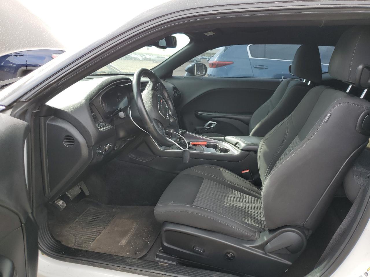 2016 DODGE CHALLENGER - Image 7