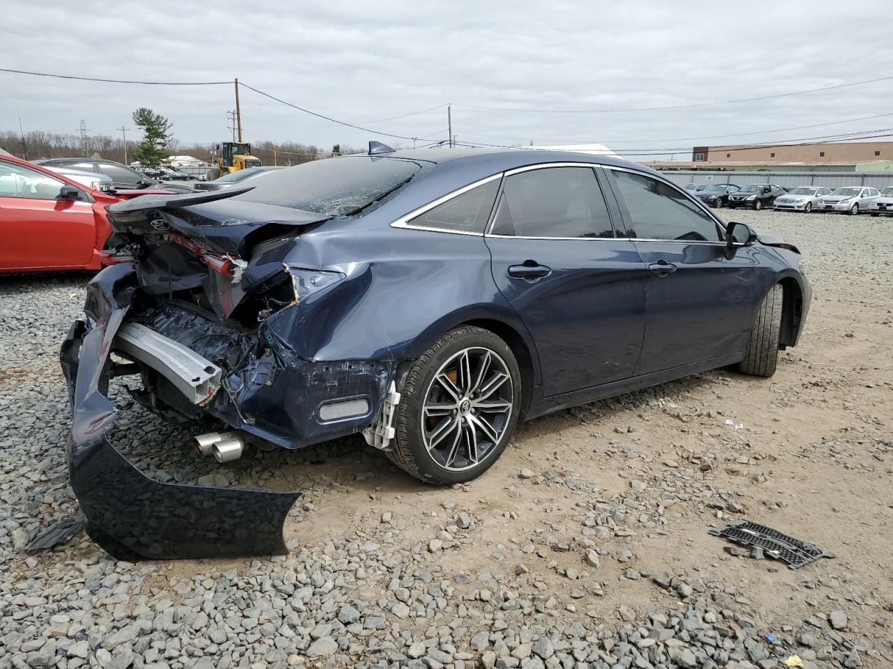 2019 TOYOTA AVALON XLE - Image 3