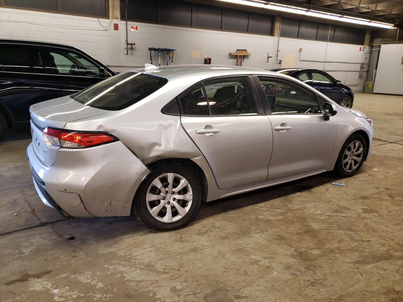 2020 TOYOTA COROLLA LE - Image 3