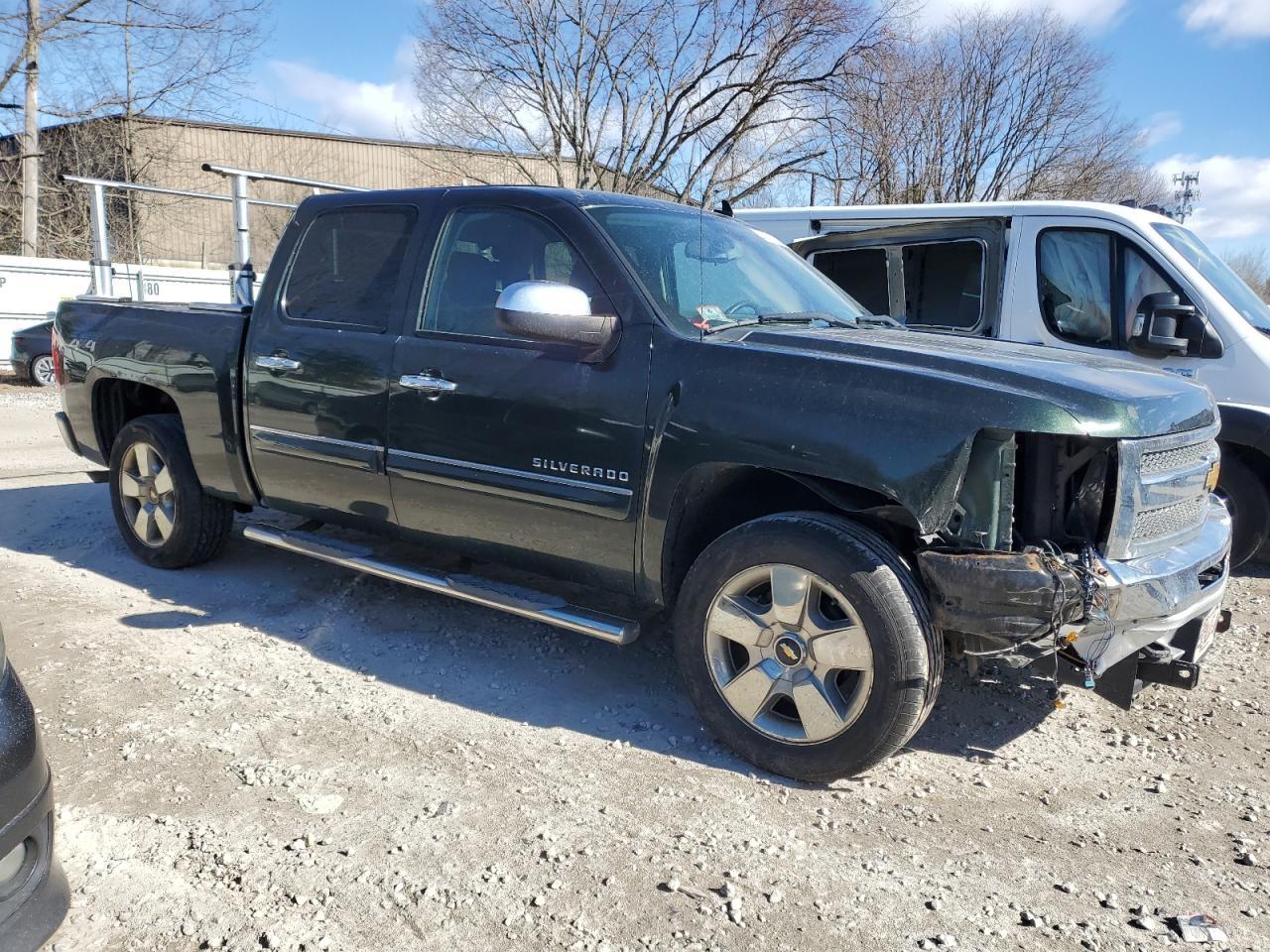 2013 CHEVROLET SILVERADO - Фото 4