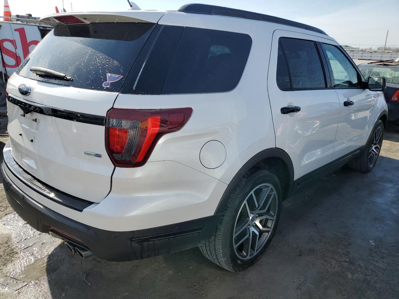 2018 FORD EXPLORER S - Фото 3