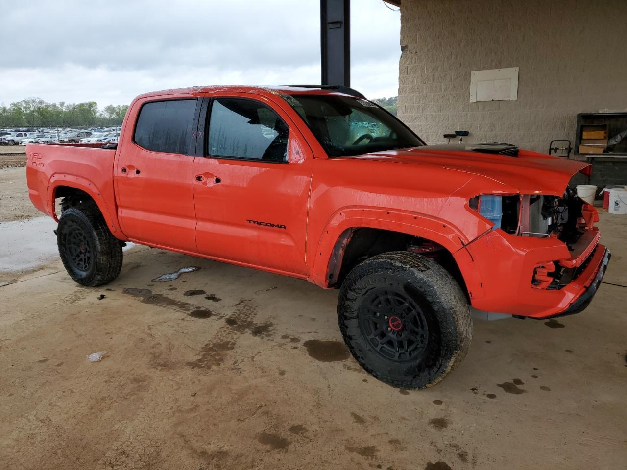 2023 TOYOTA TACOMA DOU - Фото 4