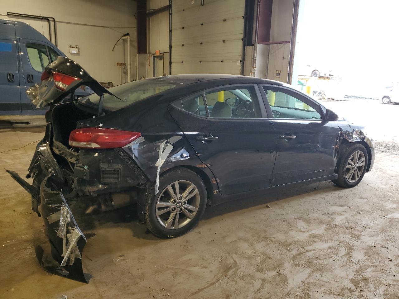 2017 HYUNDAI ELANTRA SE - Image 3