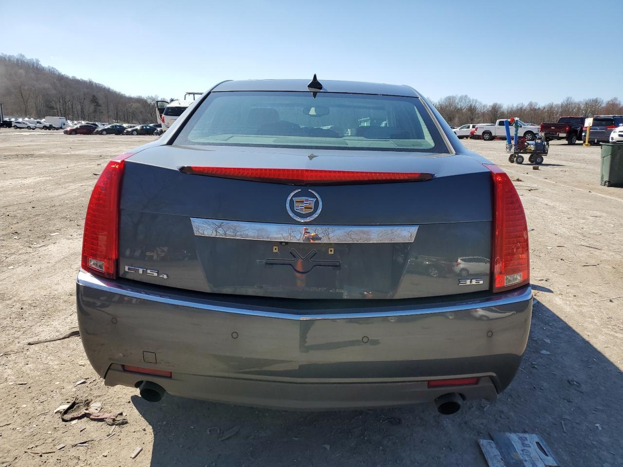 2011 CADILLAC CTS PREMIU - Image 6