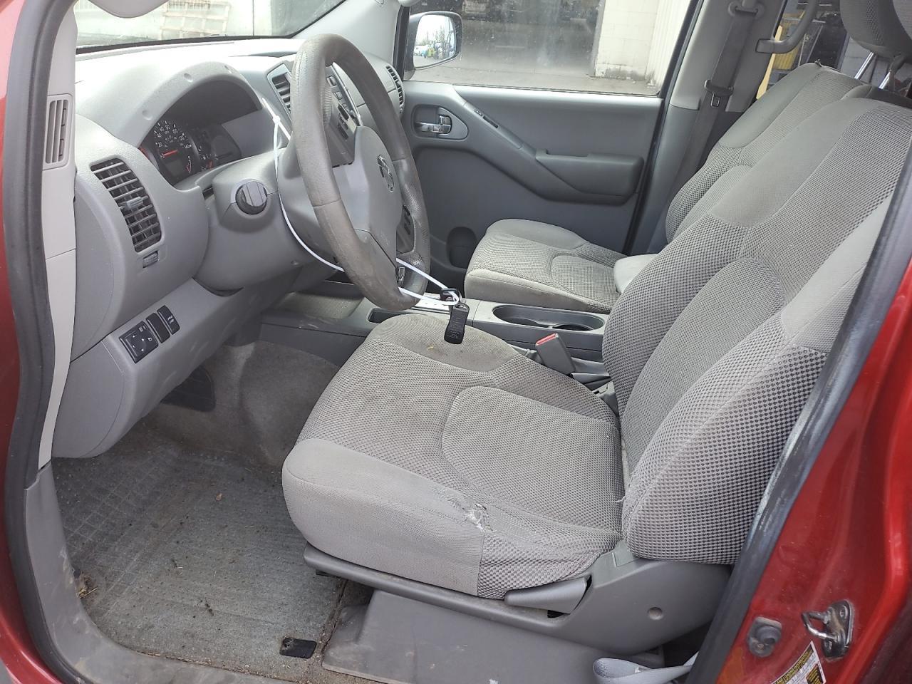 2012 NISSAN FRONTIER S - Фото 7