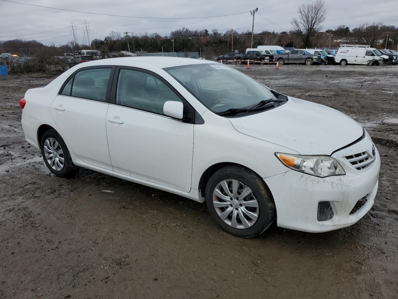 2013 TOYOTA COROLLA BA - Фото 4