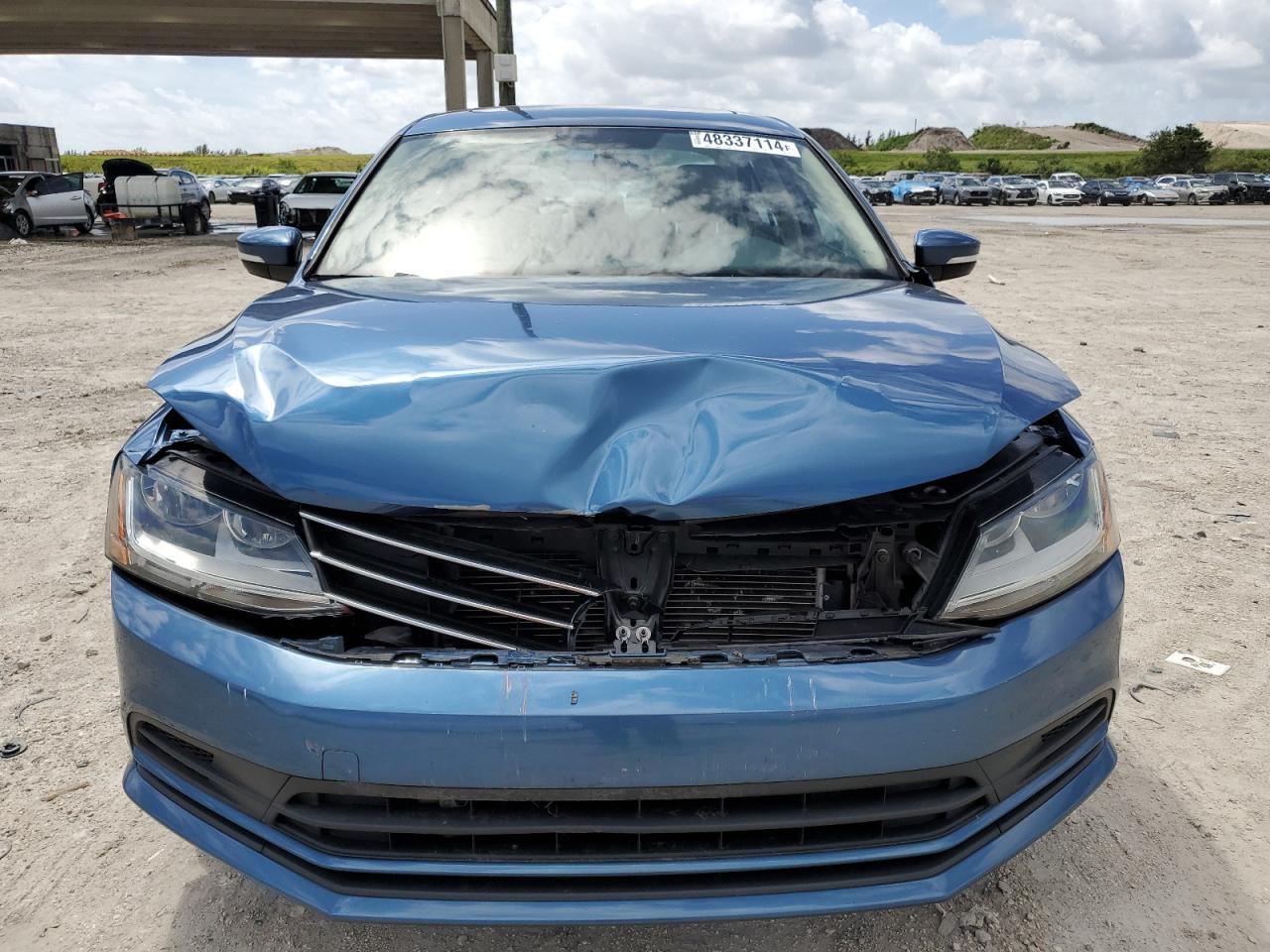 2017 VOLKSWAGEN JETTA SE - Фото 5