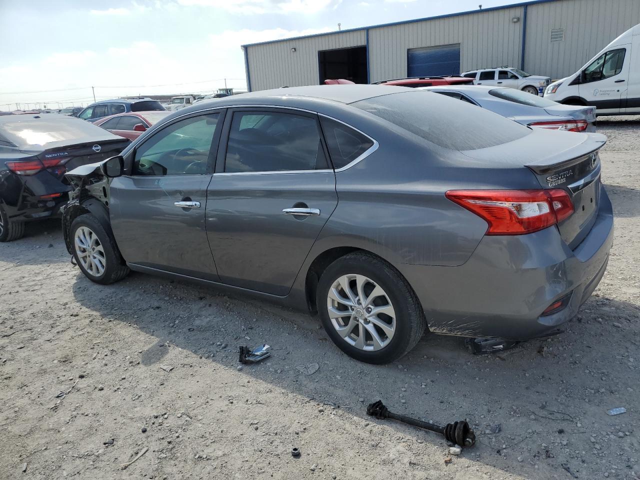 2017 NISSAN SENTRA S - Фото 2