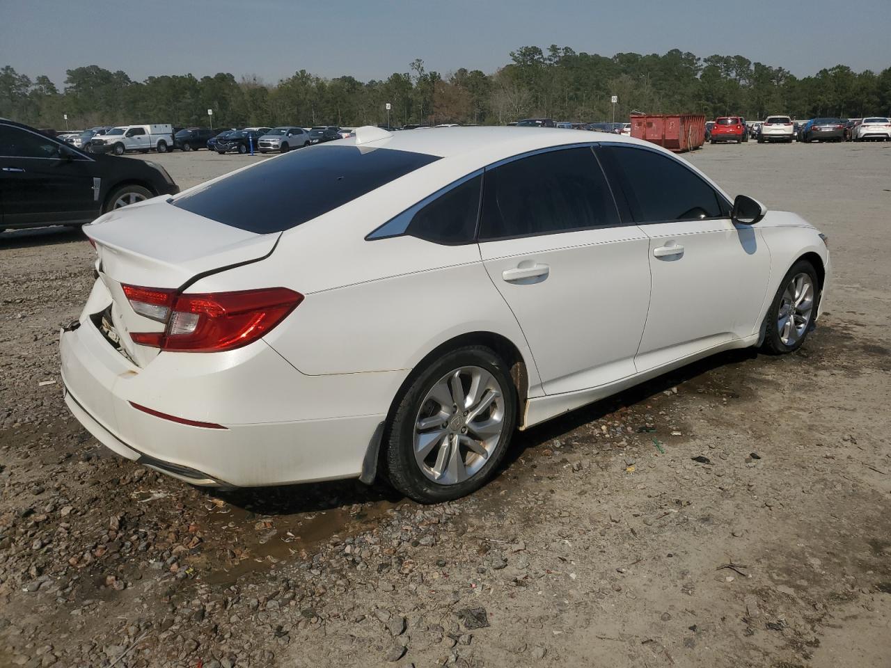 2018 HONDA ACCORD LX - Фото 3