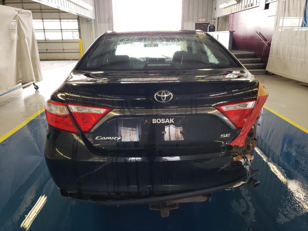 2017 TOYOTA CAMRY LE - Image 6