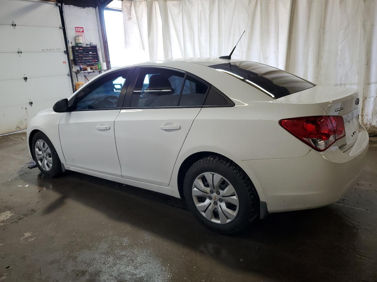 2014 CHEVROLET CRUZE LS - Image 2