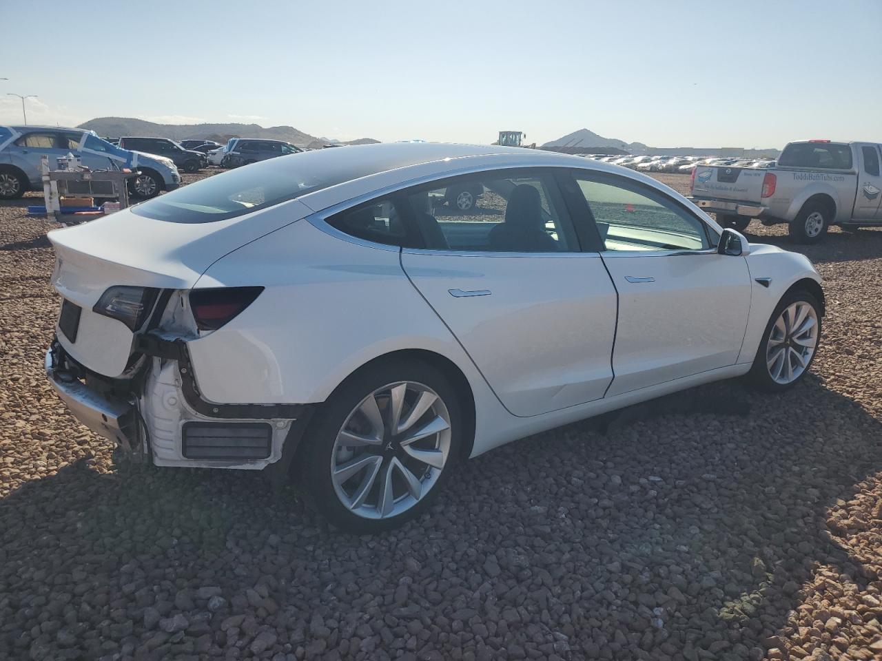 2019 TESLA MODEL 3 - Image 3
