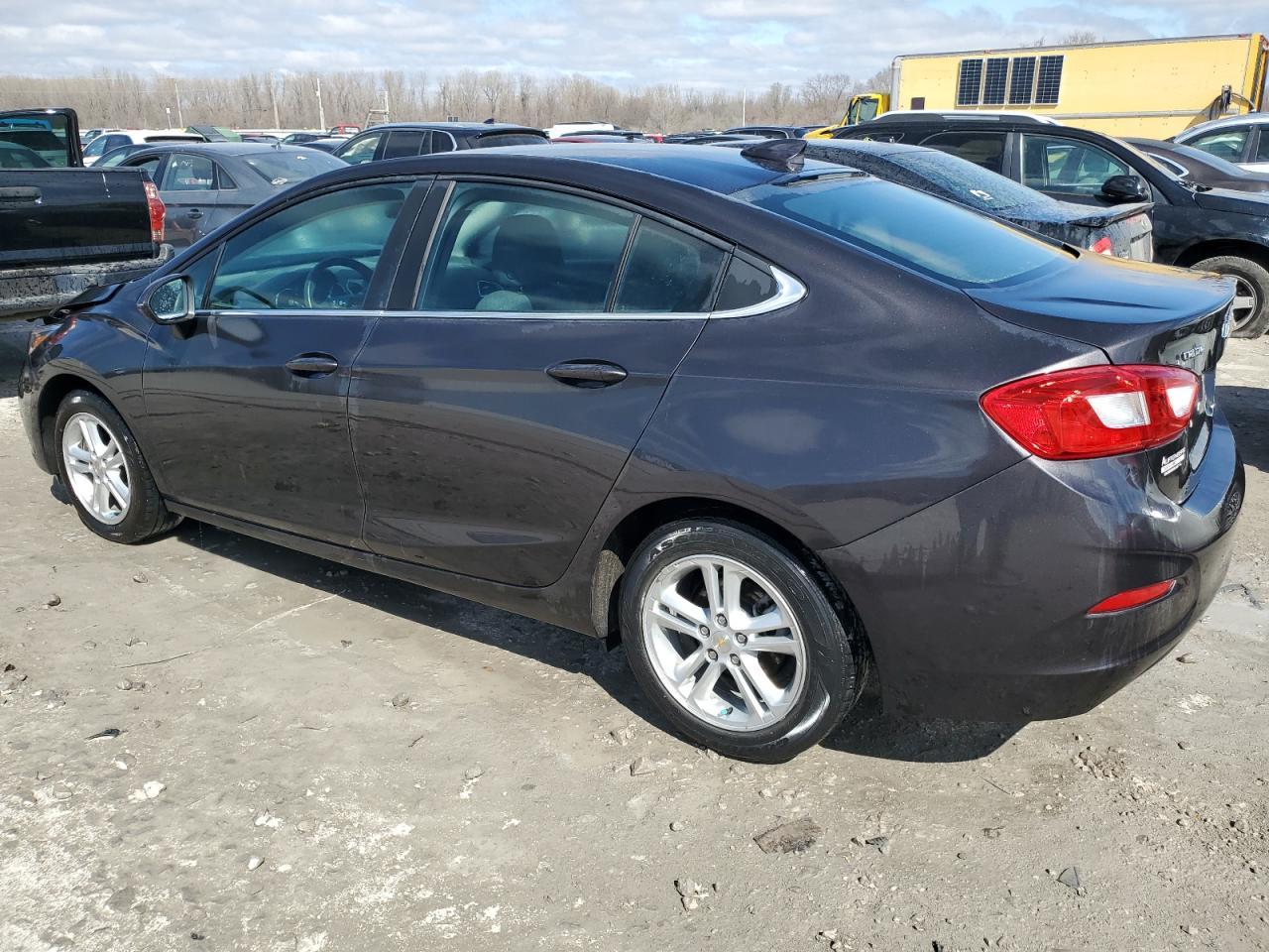2017 CHEVROLET CRUZE LT - Image 2