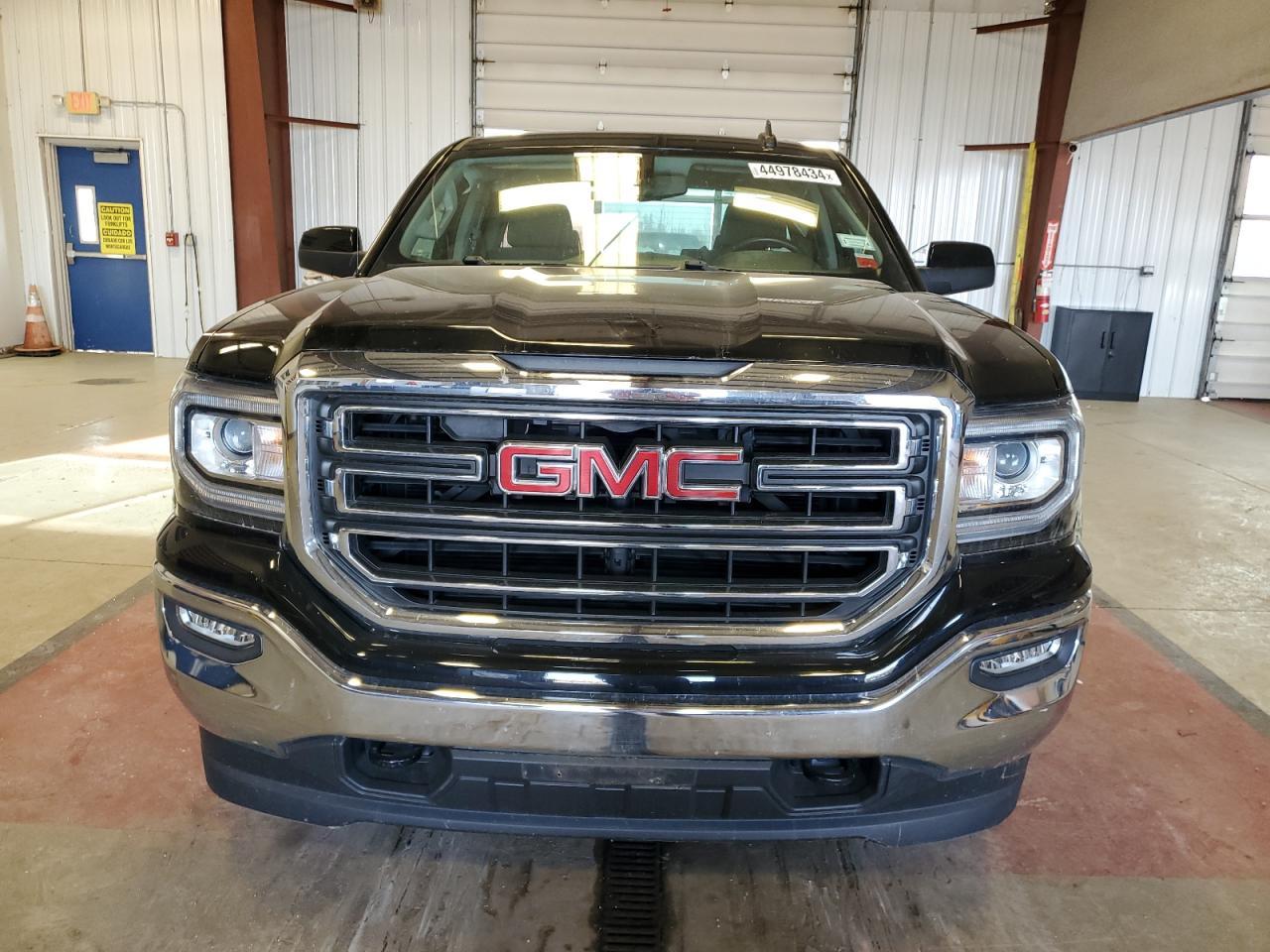 2017 GMC SIERRA K15 - Фото 5