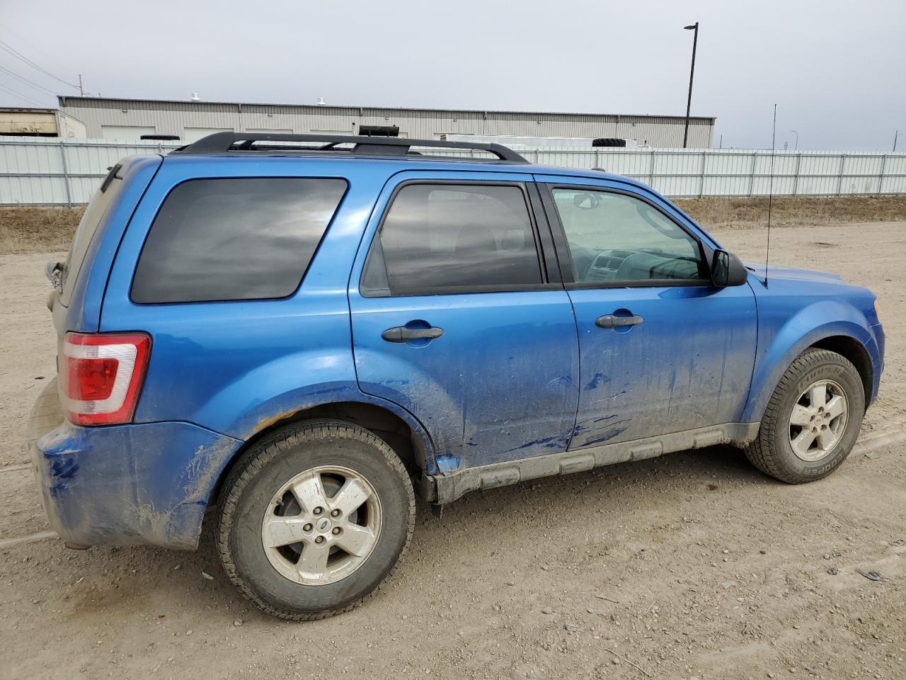 2012 FORD ESCAPE XLT - Image 3