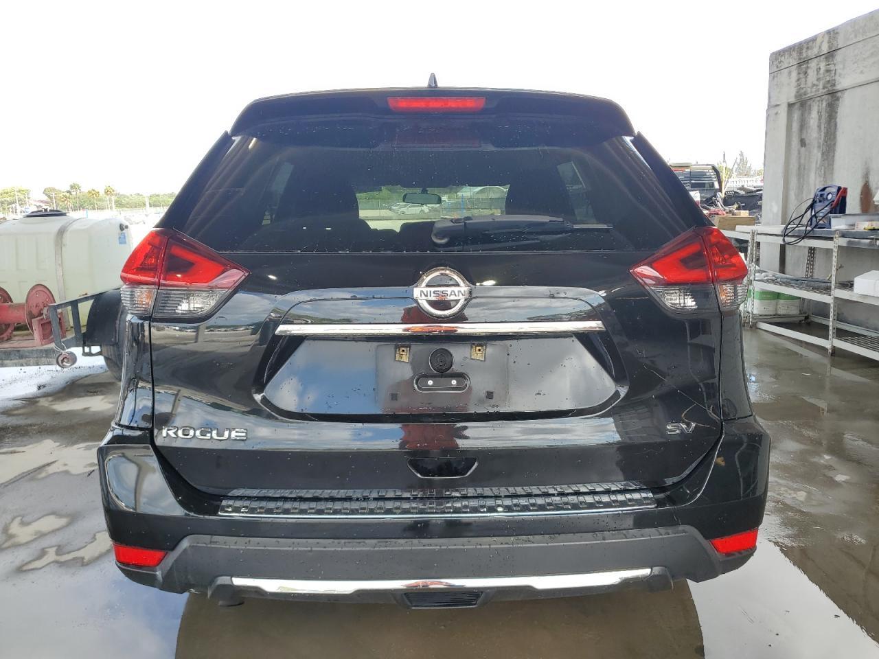 2018 NISSAN ROGUE S - Фото 6