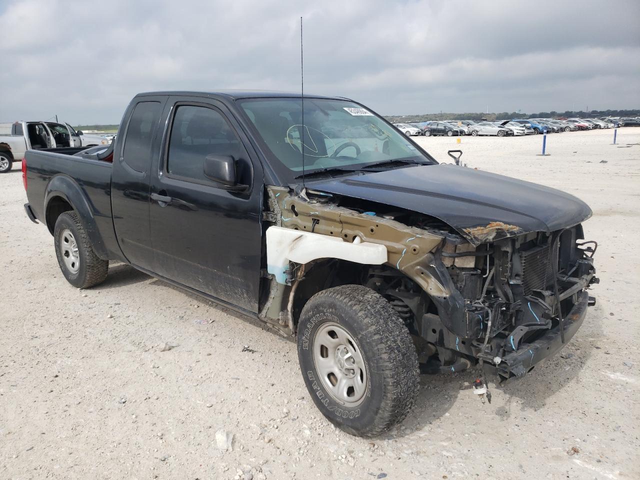 2017 NISSAN FRONTIER S - Фото 4