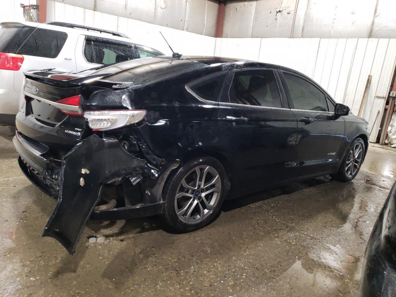 2017 FORD FUSION SE - Фото 3
