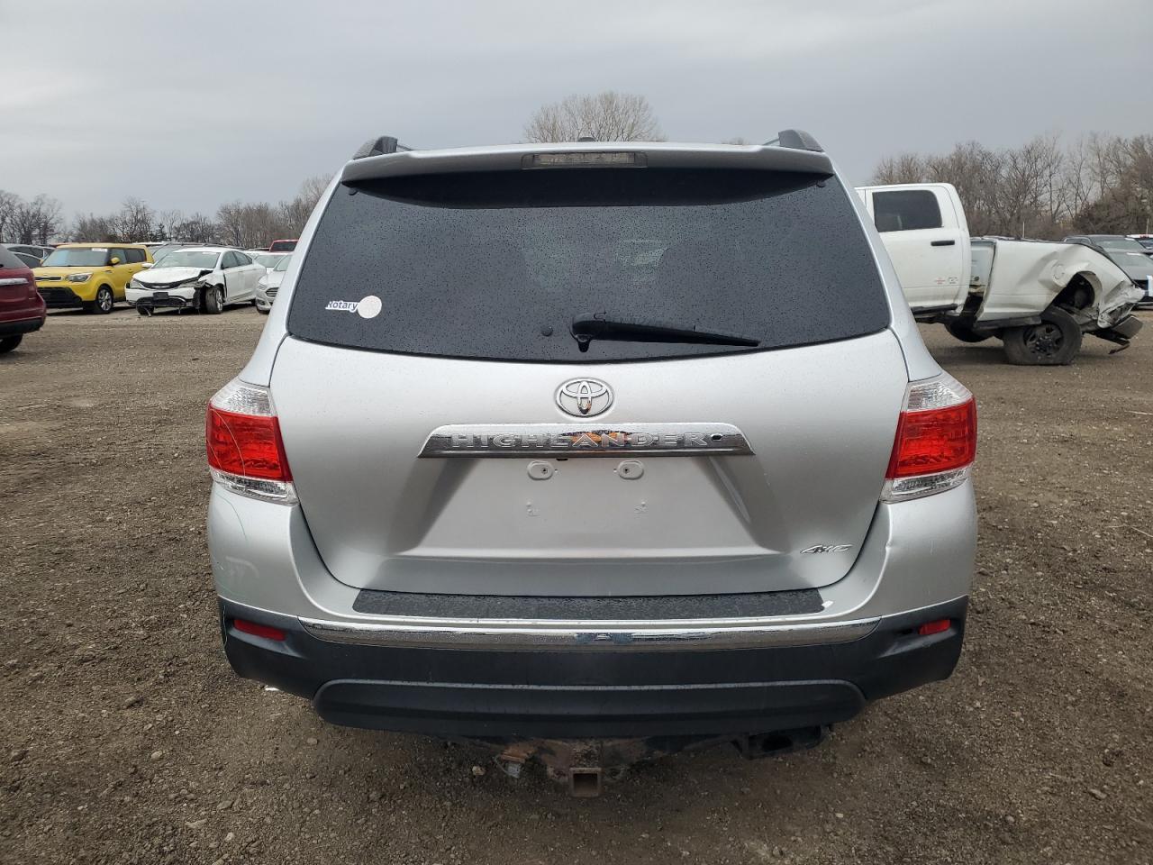2011 TOYOTA HIGHLANDER - Фото 6
