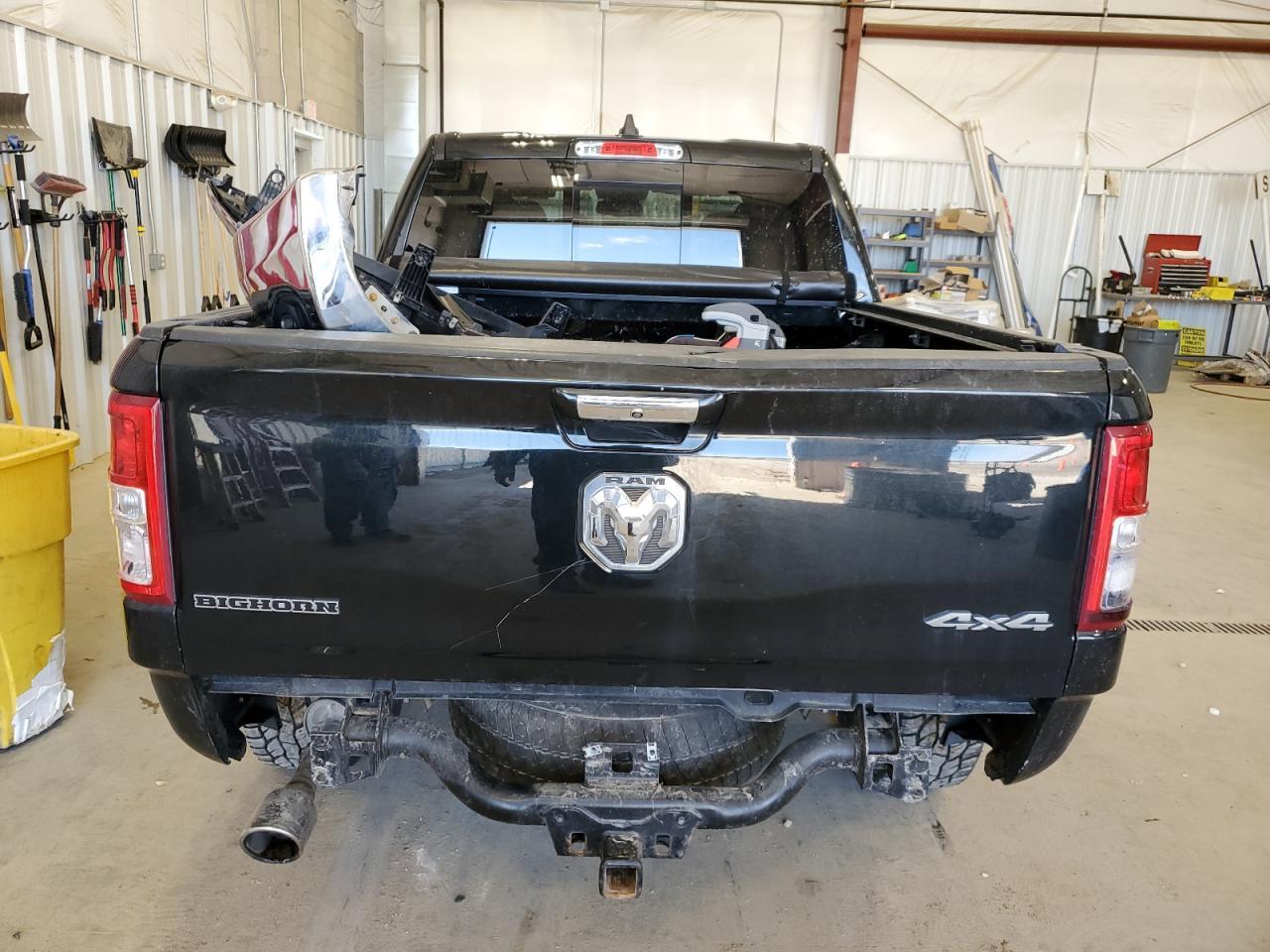 2019 RAM 1500 BIG H - Фото 6