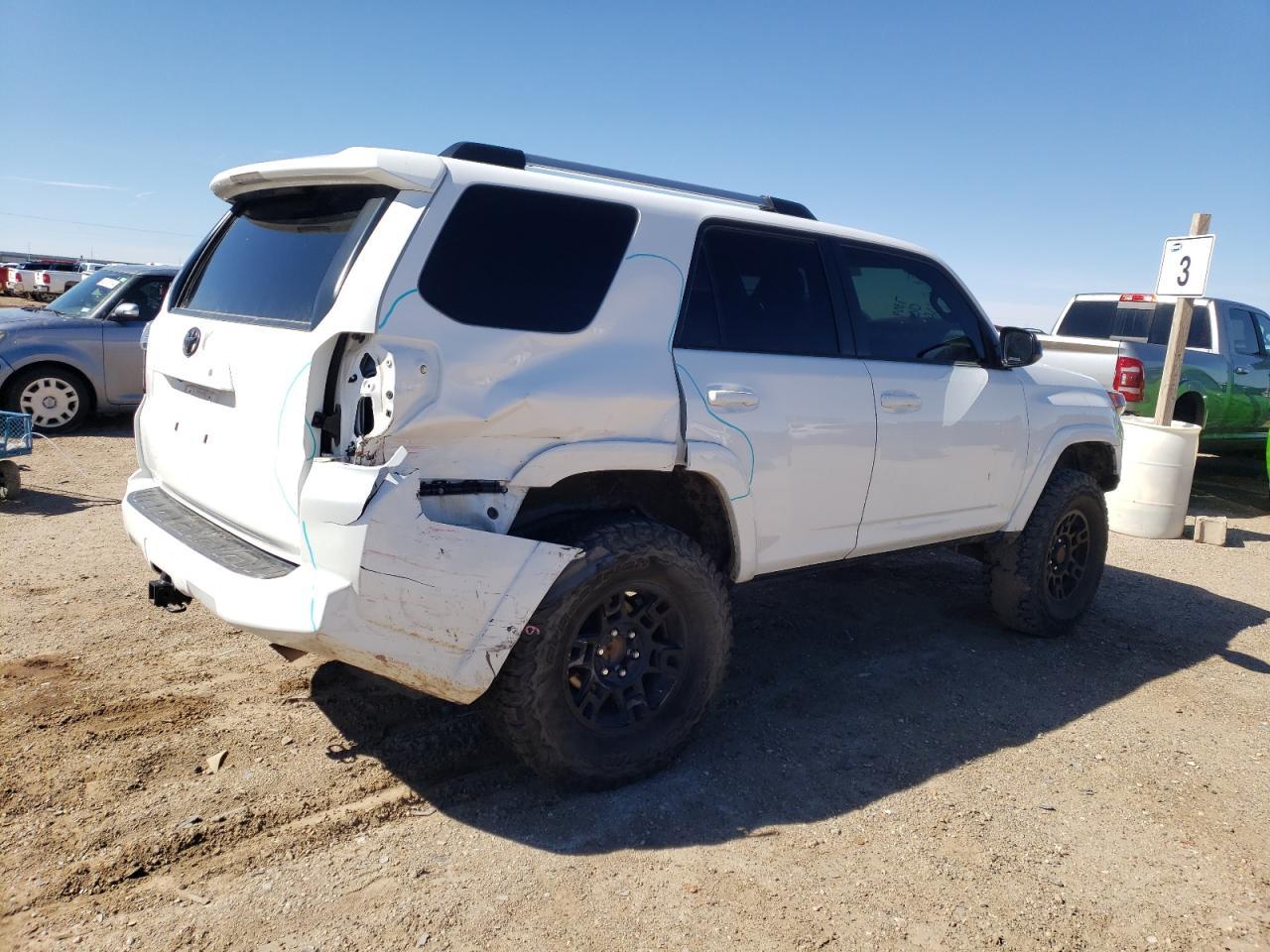2019 TOYOTA 4RUNNER SR - Image 3