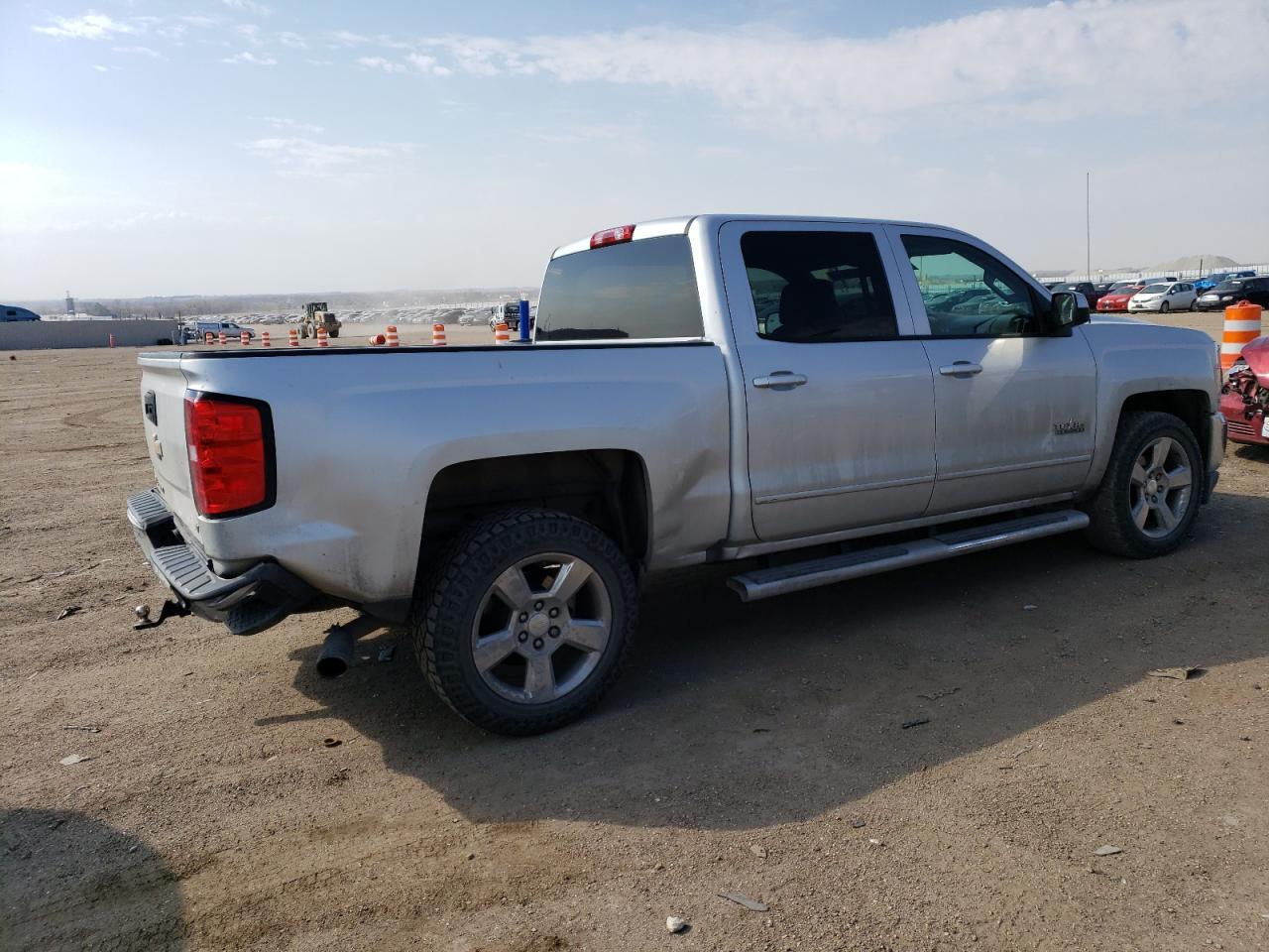 2016 CHEVROLET SILVERADO - Фото 3