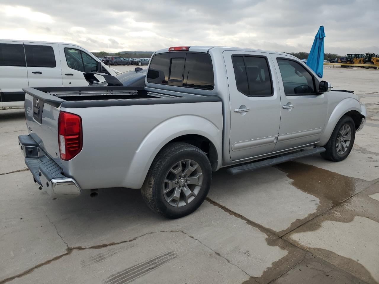 2019 NISSAN FRONTIER S - Фото 3