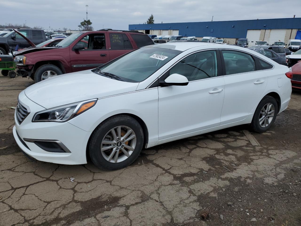 2017 HYUNDAI SONATA SE