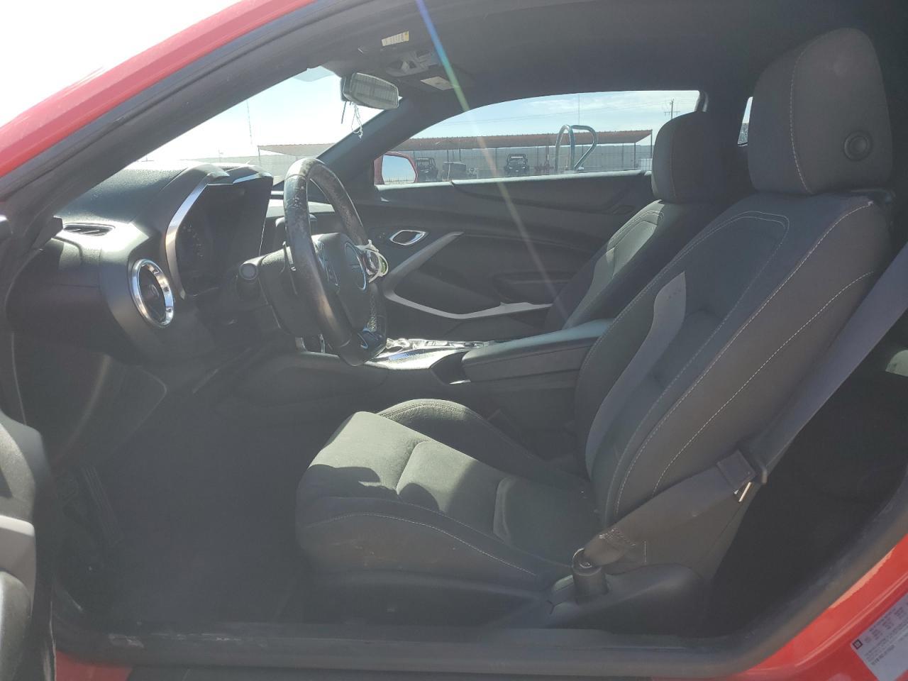 2018 CHEVROLET CAMARO LT - Image 7