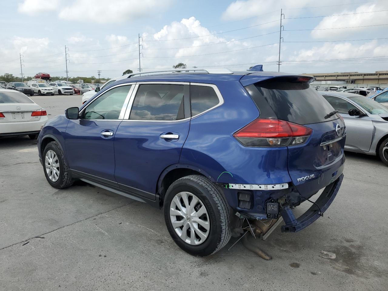 2017 NISSAN ROGUE S - Image 2