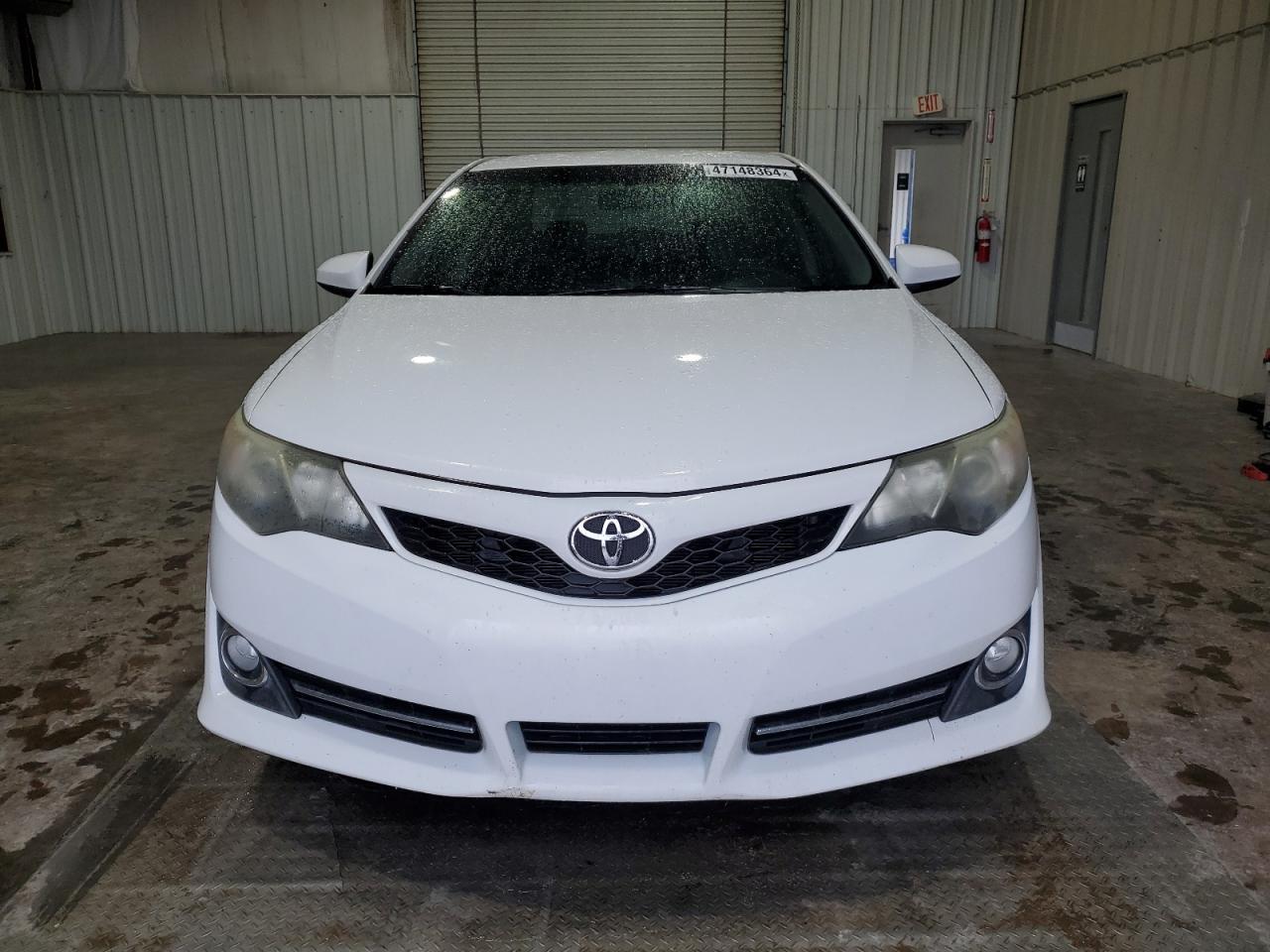 2014 TOYOTA CAMRY L - Image 5