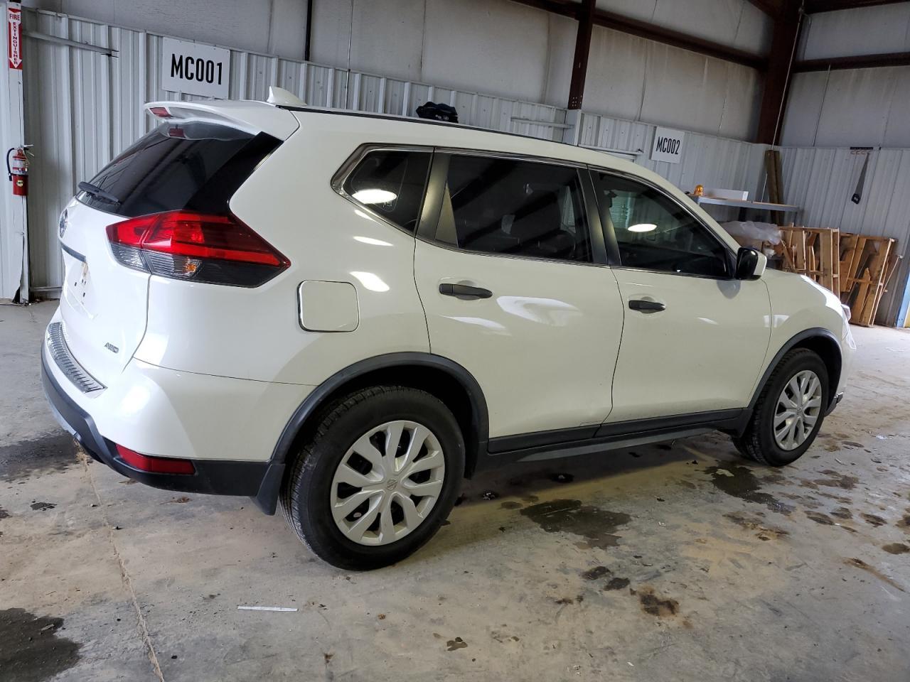 2017 NISSAN ROGUE S - Image 3