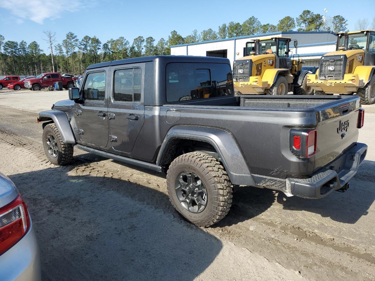 2023 JEEP GLADIATOR - Image 2
