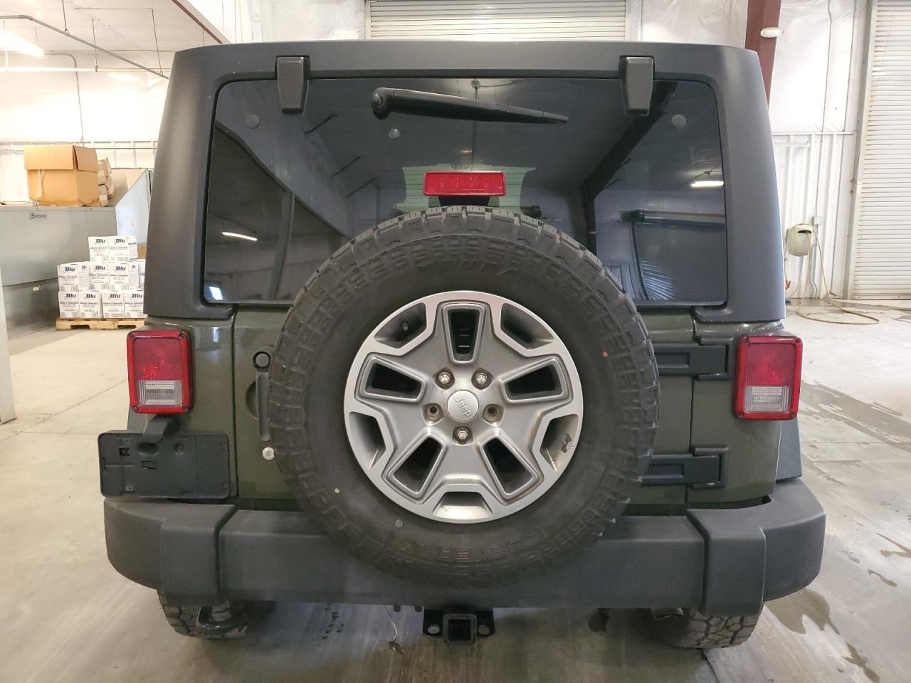 2015 JEEP WRANGLER U - Image 6
