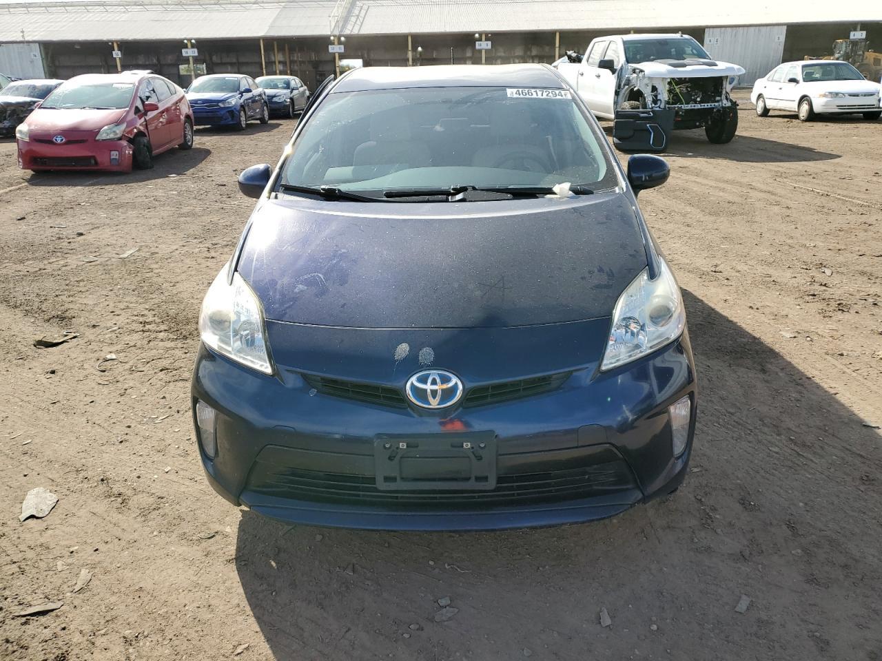 2015 TOYOTA PRIUS - Фото 5
