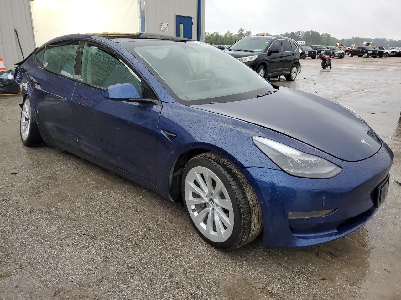 2022 TESLA MODEL 3 - Image 4