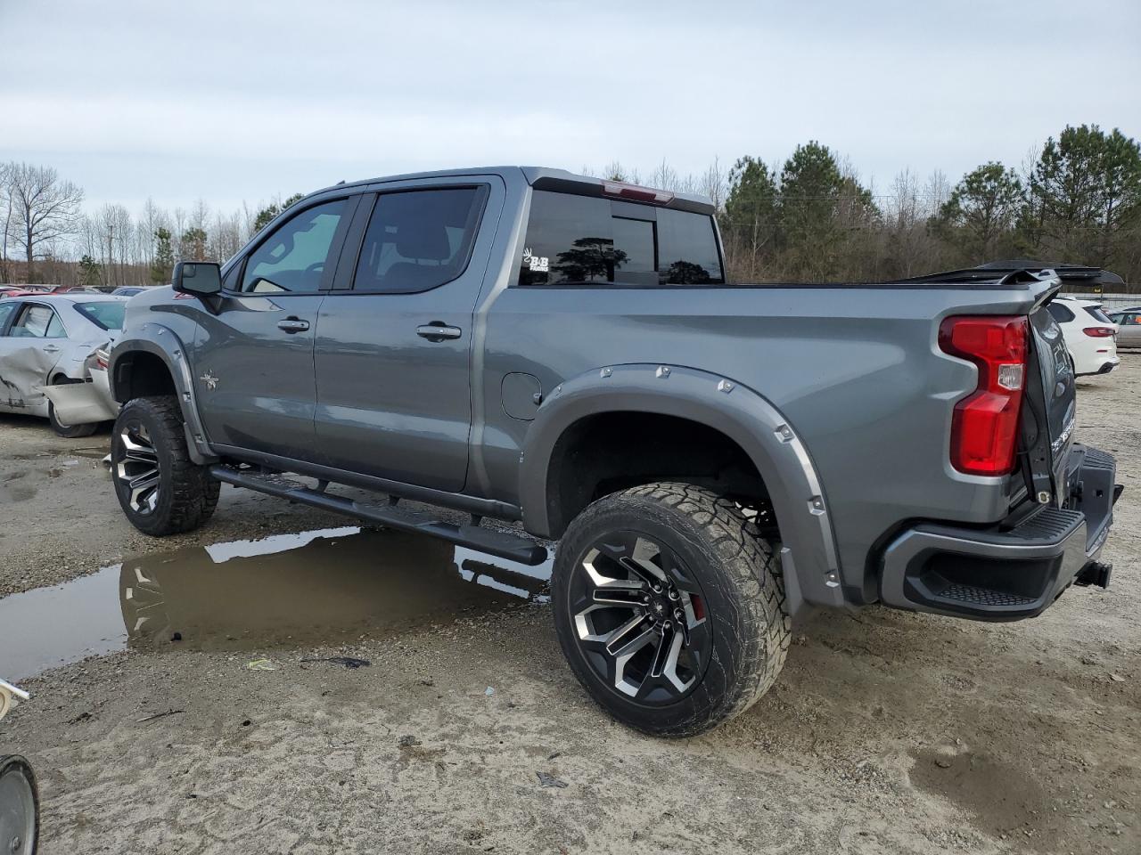 2019 CHEVROLET SILVERADO - Image 2