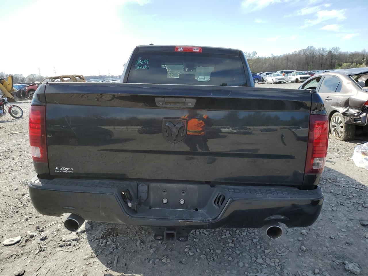 2014 RAM 1500 ST - Image 6