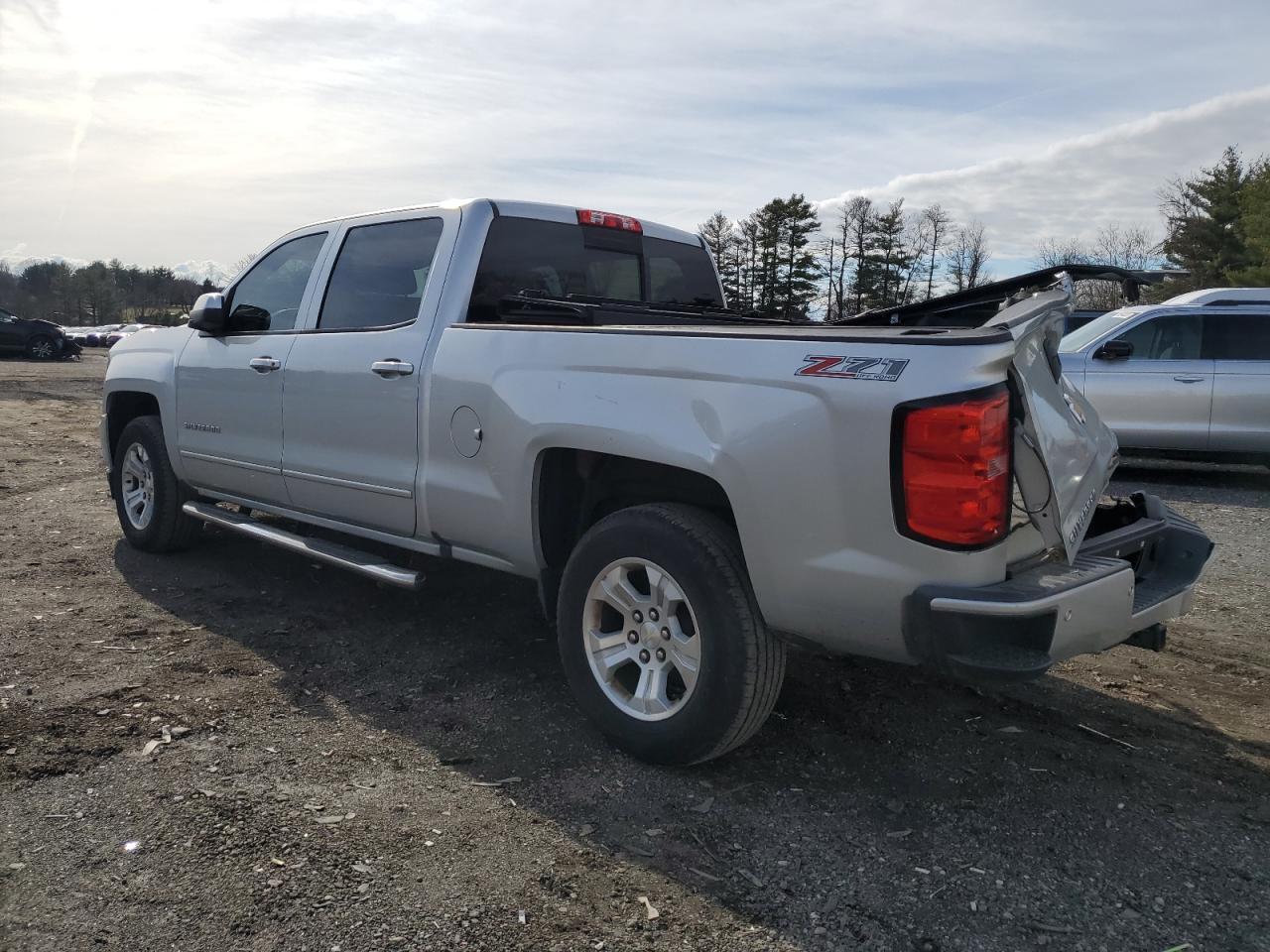 2016 CHEVROLET SILVERADO - Image 2