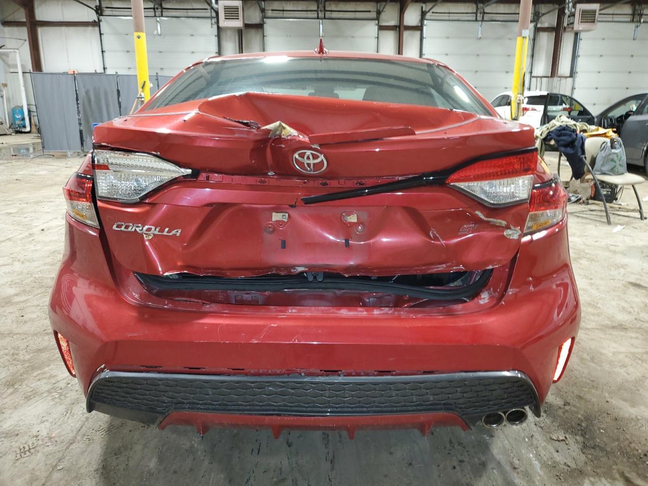 2020 TOYOTA COROLLA SE - Фото 6