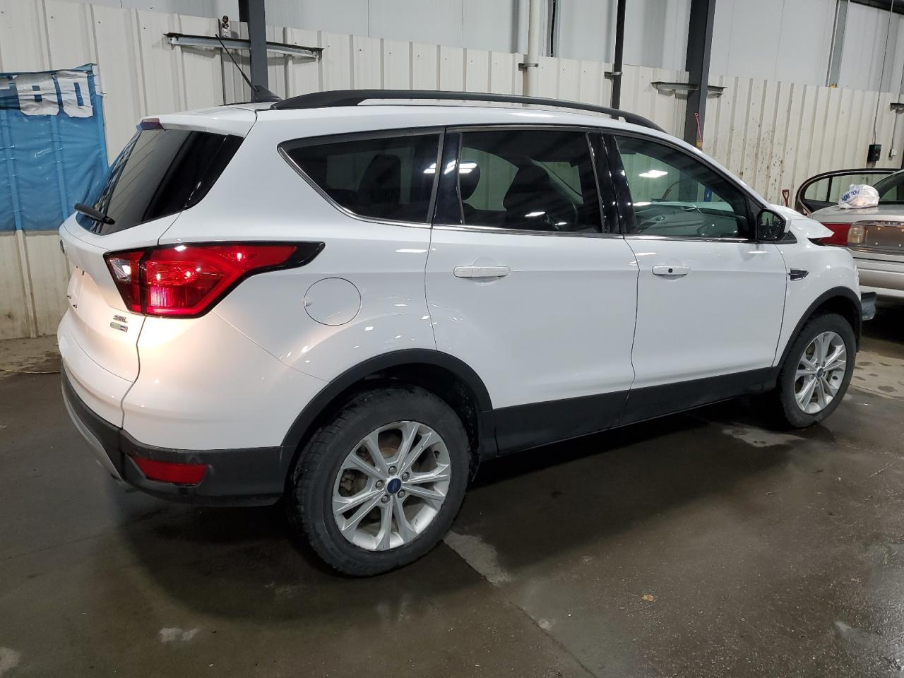 2019 FORD ESCAPE SEL - Фото 3