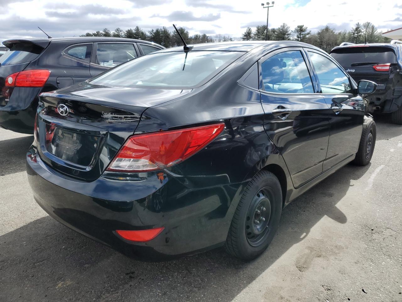 2017 HYUNDAI ACCENT SE - Image 3