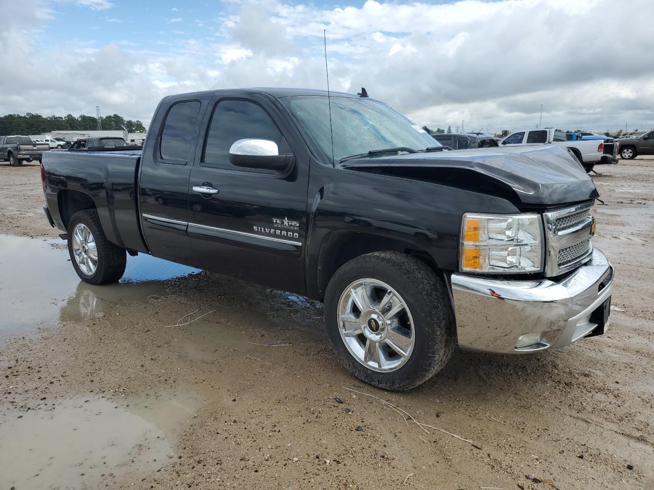 2013 CHEVROLET SILVERADO - Фото 4